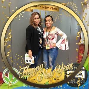 Meet your Posher, Iris